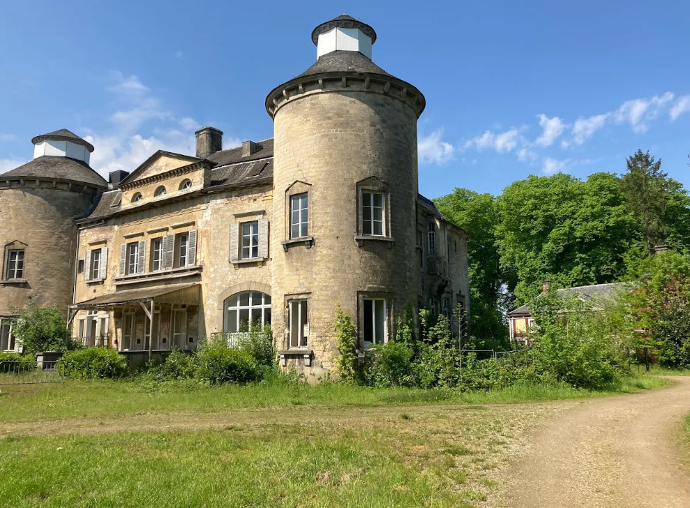 Kasteeldomein Van Leut, Belgium